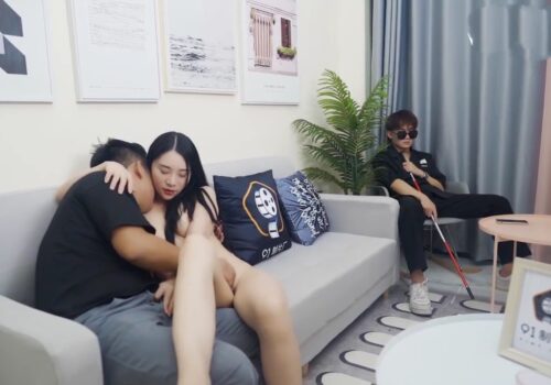 ban-trai-gia-mu-co-vo-mang-tinh-nhan-lam-tinh-truoc-mat